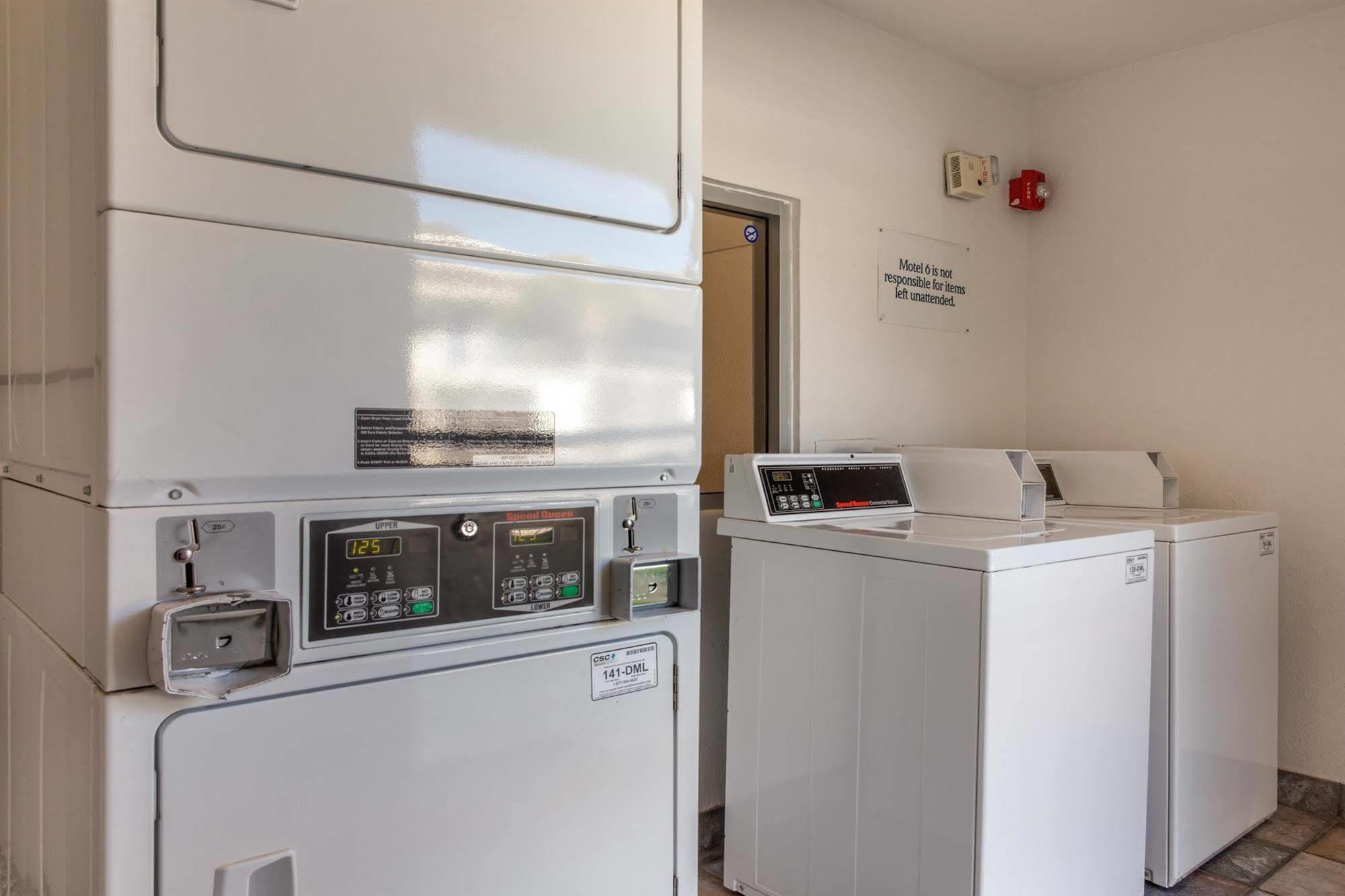 6-phoenix, Az - North Bell Road Hotel 2*