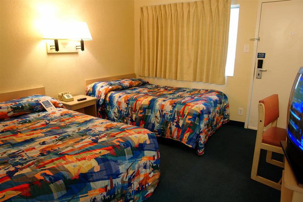 6-phoenix, Az - North Bell Road Hotel