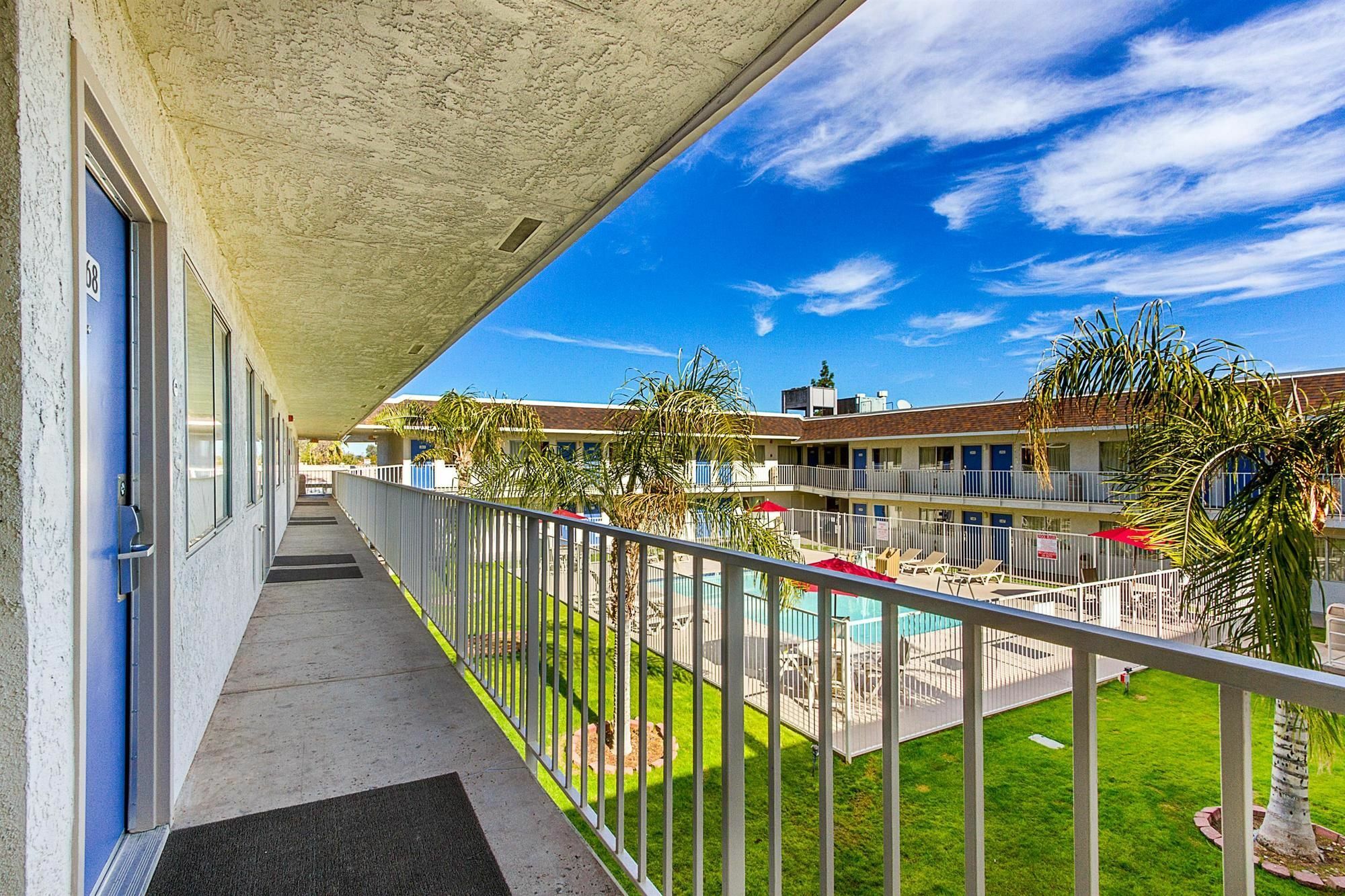 6-phoenix, Az - North Bell Road Hotel Phoenix